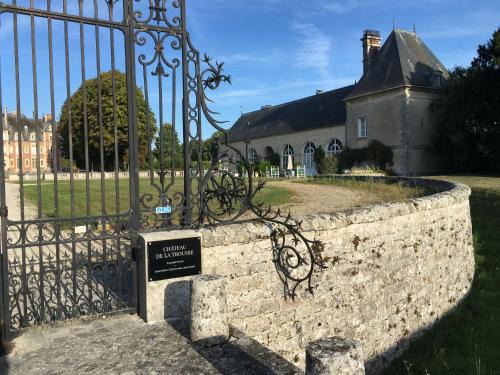 Ocquerre Apartment | The Orangery apartment, Chateau de la Trousse