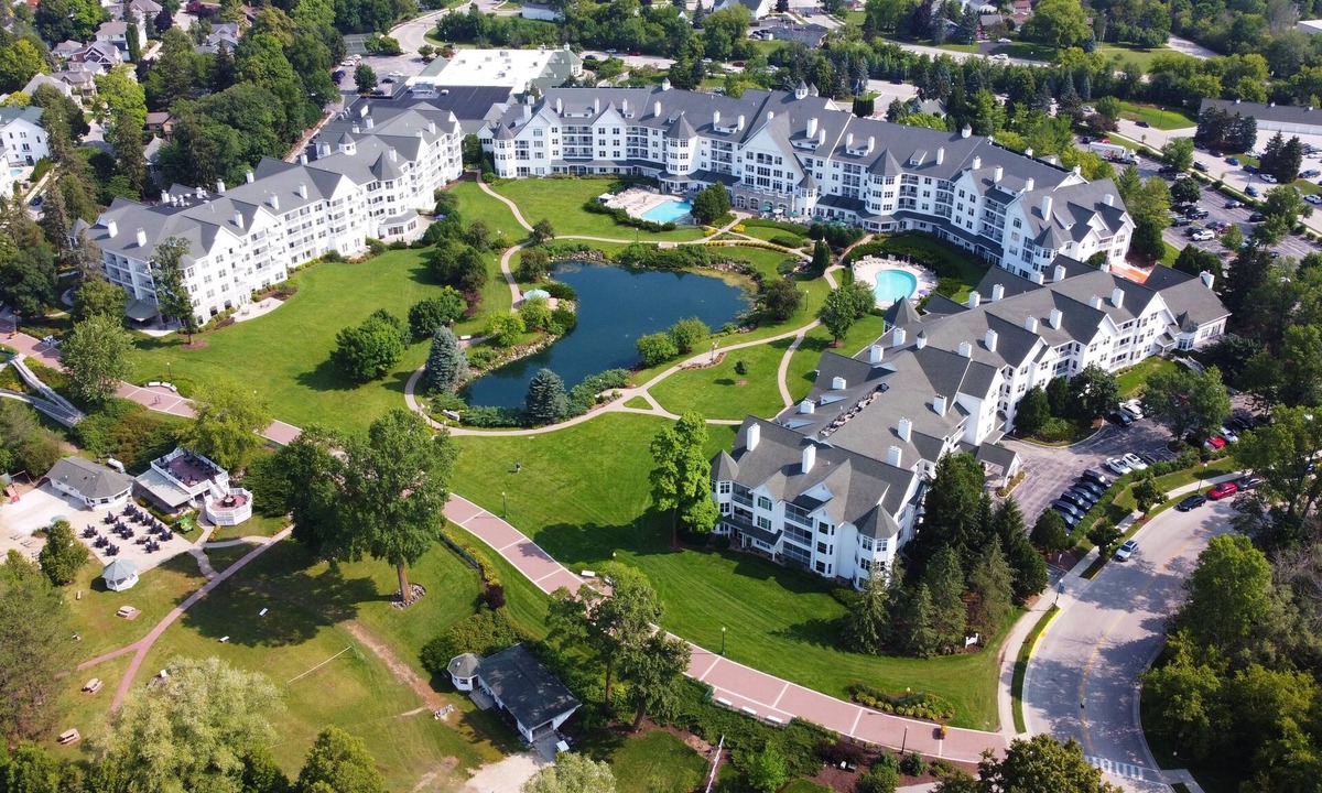 Elkhart Lake Resort | The Osthoff Resort