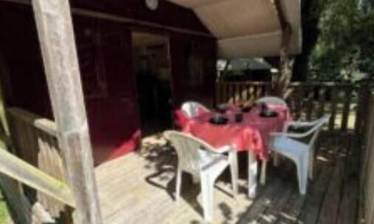 Saint-Savin House | The "Otter" Lodge