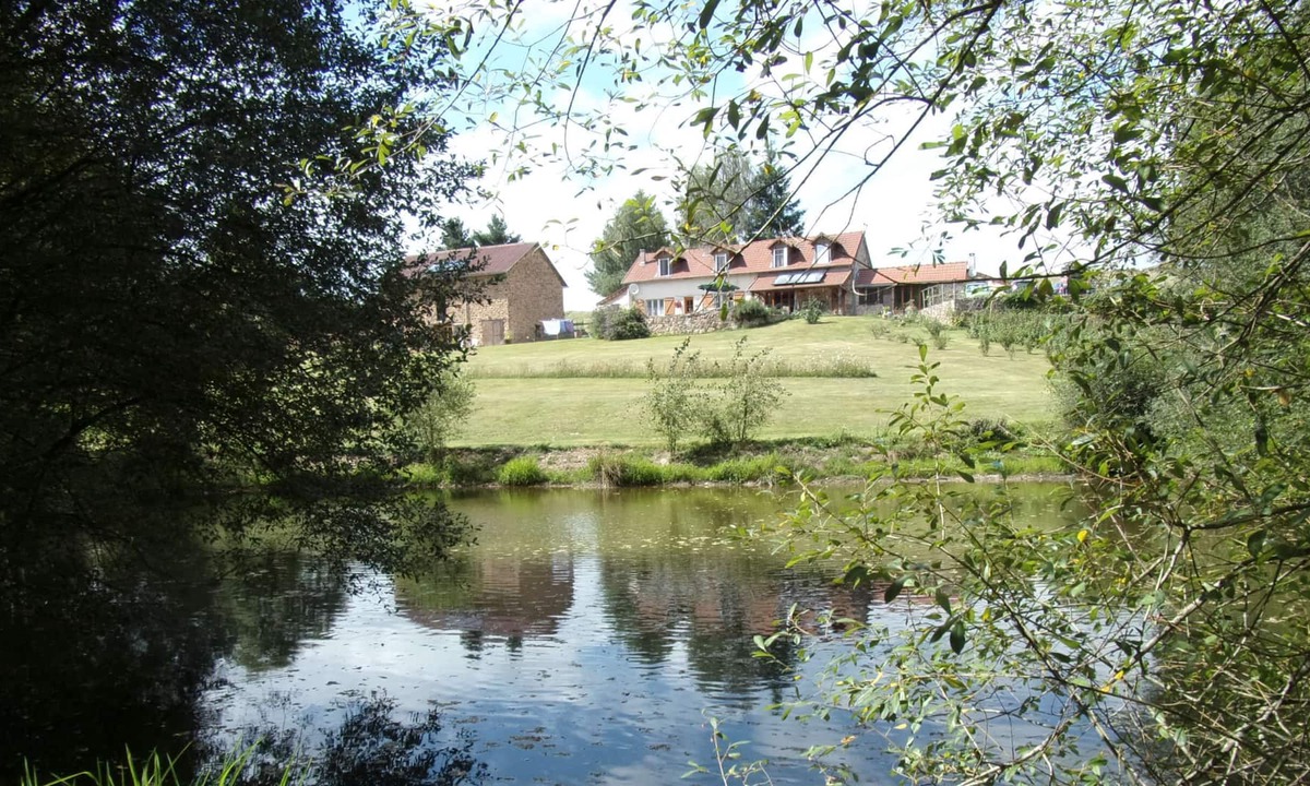 Sainte-Anne-Saint-Priest House | The Owl, rooms and table d'hôtes