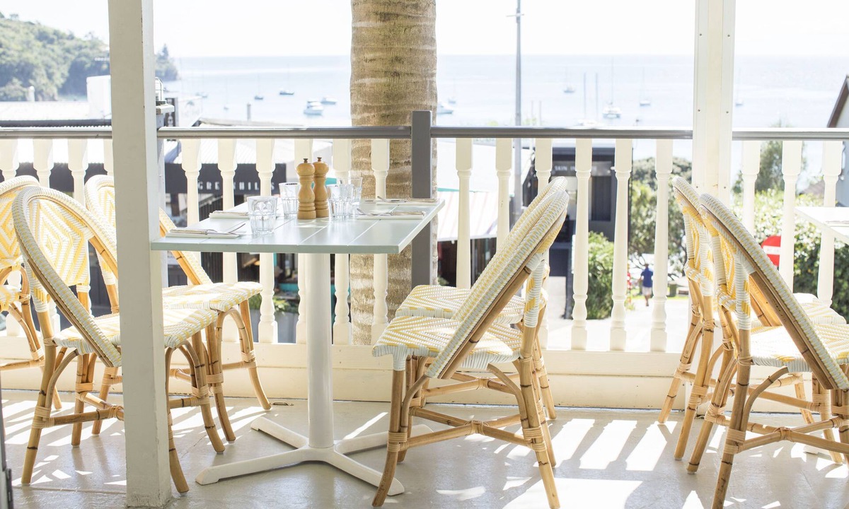 Oneroa Hotel | The Oyster Inn