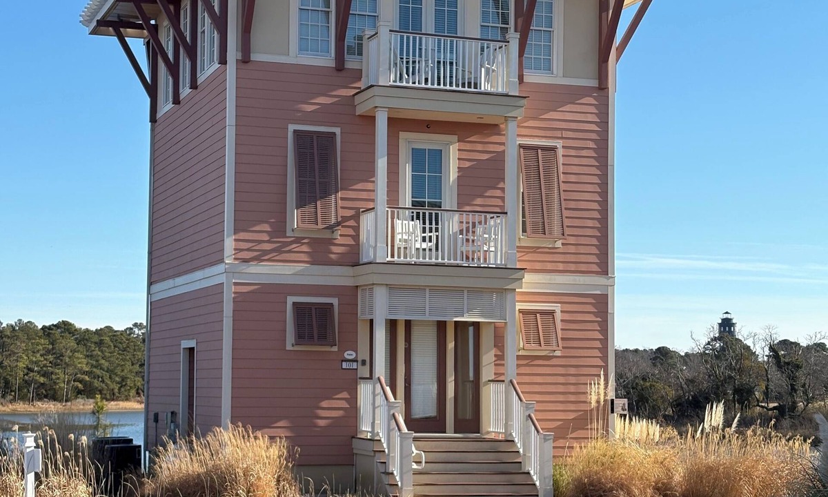 Cape Charles Villa | The Palm: Three story two-bedroom villa