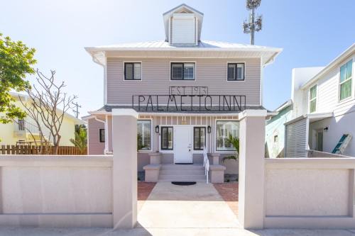 Downtown Boca Grande Historic District Hotel | The Palmetto Inn