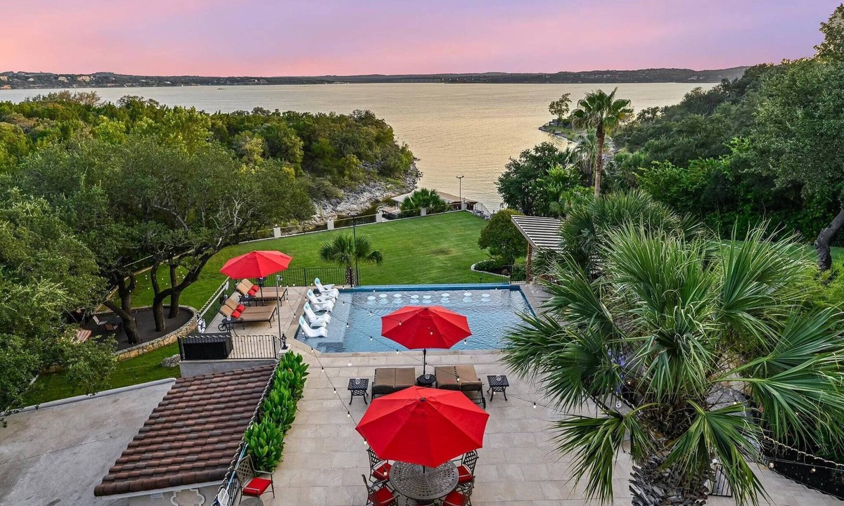 Comanche Trail House | The Palms on Lake Travis Estate - Waterfront with Dock & Pool - Close to Austin