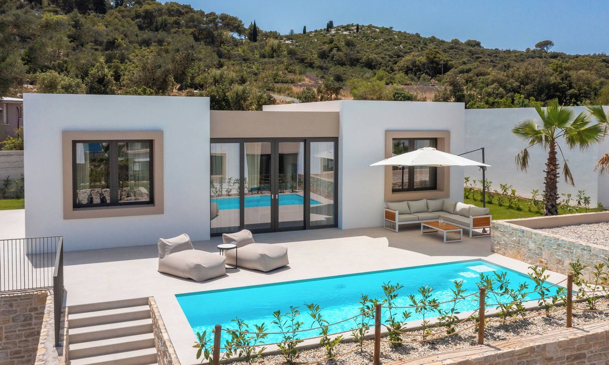 Kraj Resort | The Palms Resort 2BR Villa Dream Five with Pool