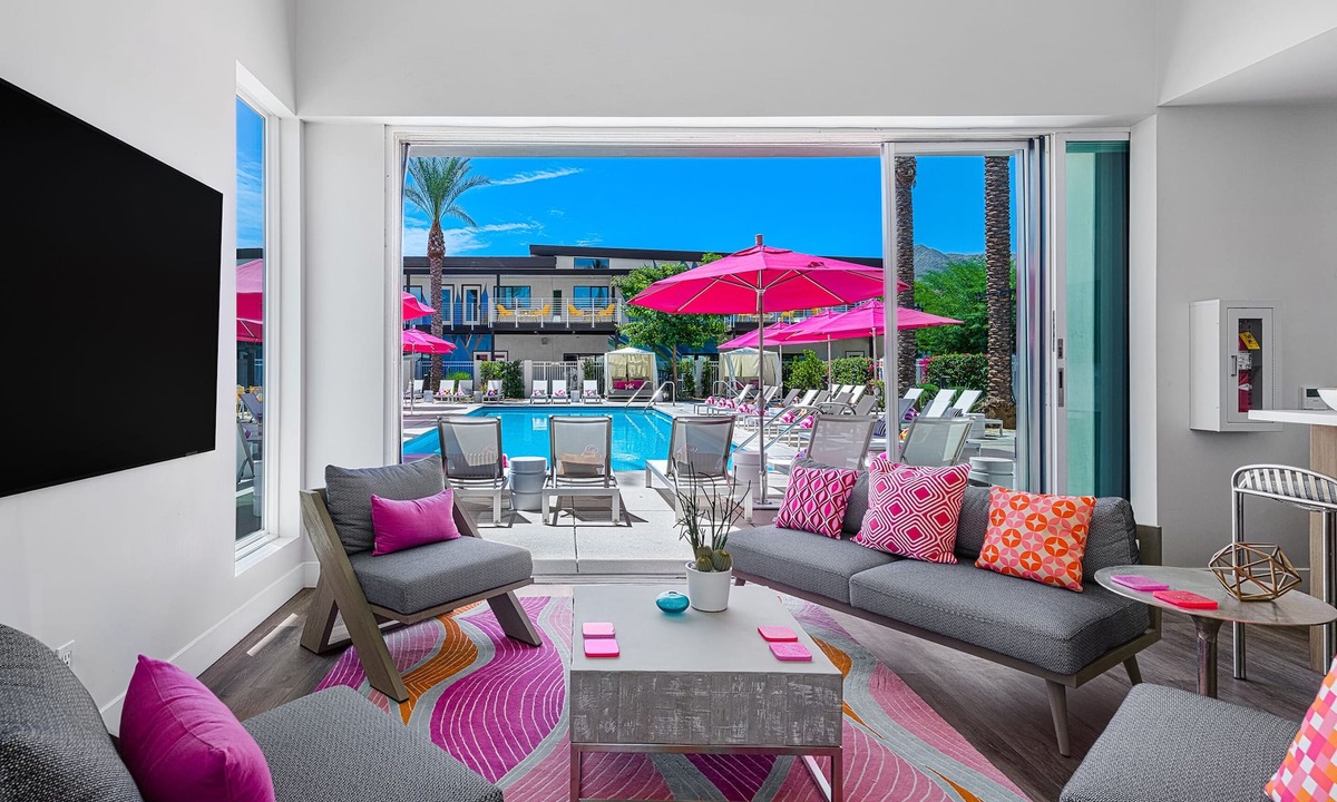Cathedral City Hotel | The Paloma Resort