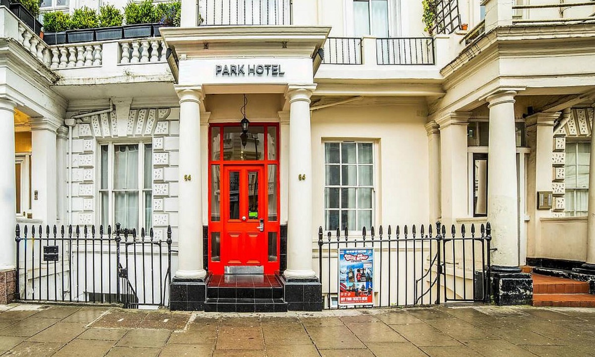 Pimlico Hotel | The Park Hotel