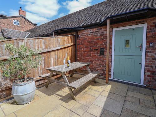 Wimbolds Trafford House | The Parlour