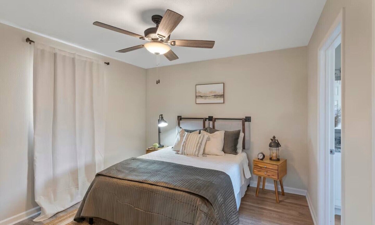 Carlyss Apartment | The Patch 4 - 1BR Apartment - Near Casinos & Plants