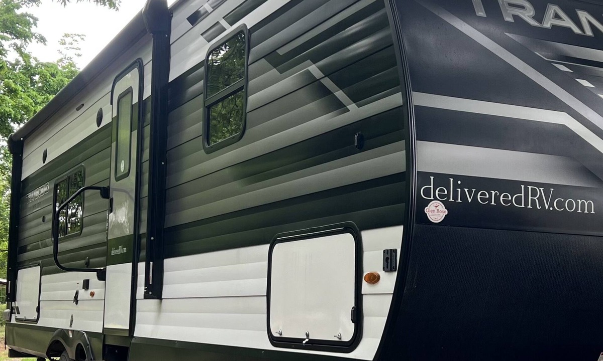 Glen Rose RV Rental | “The Paterfamilias” family rv, to campsite you reserve