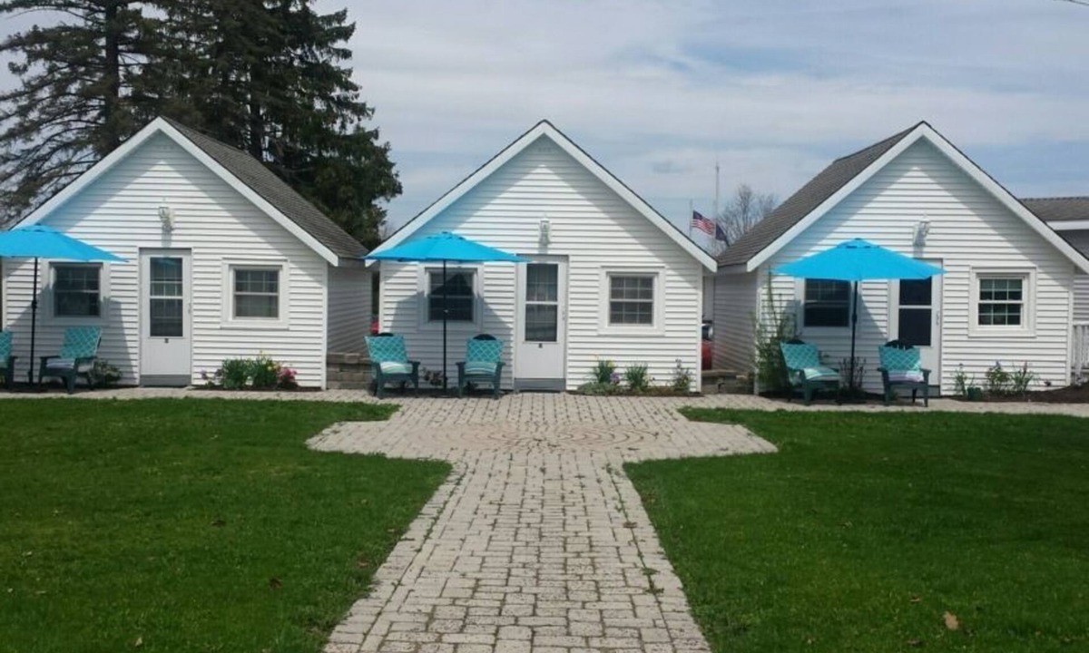 Laporte House | The Pavilion at the Park