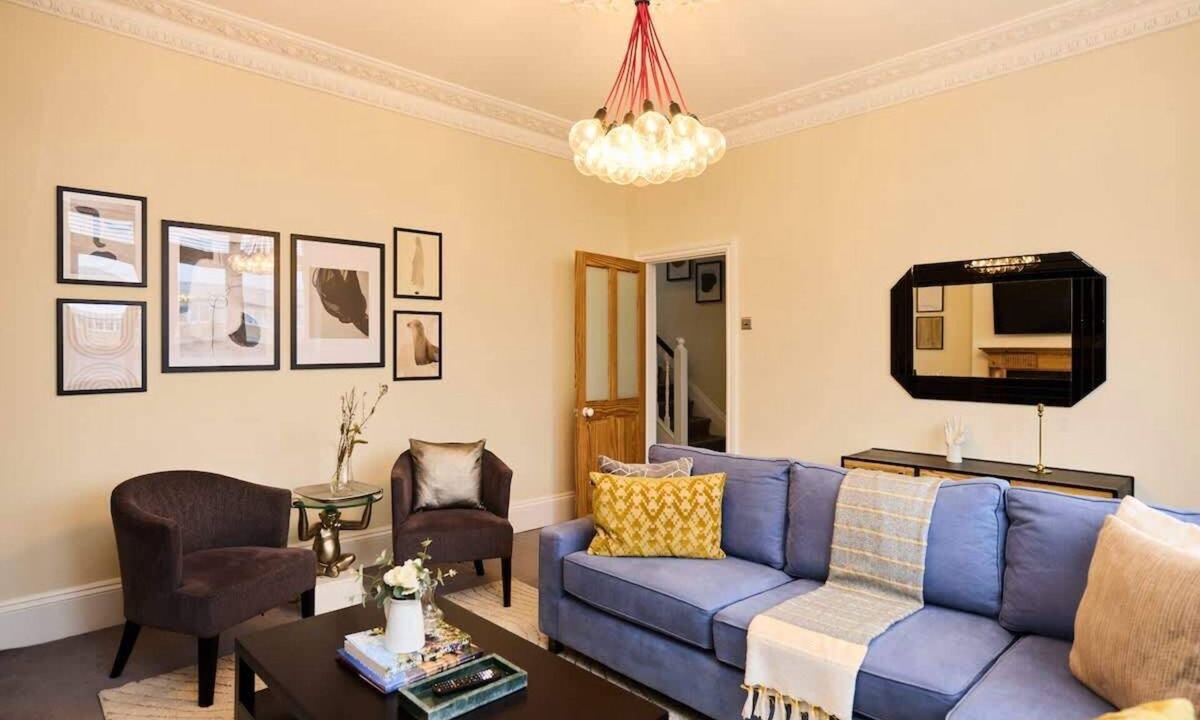 Peckham Rye Apartment | The Peckham Hideaway - Bright 3 Bdr Flat