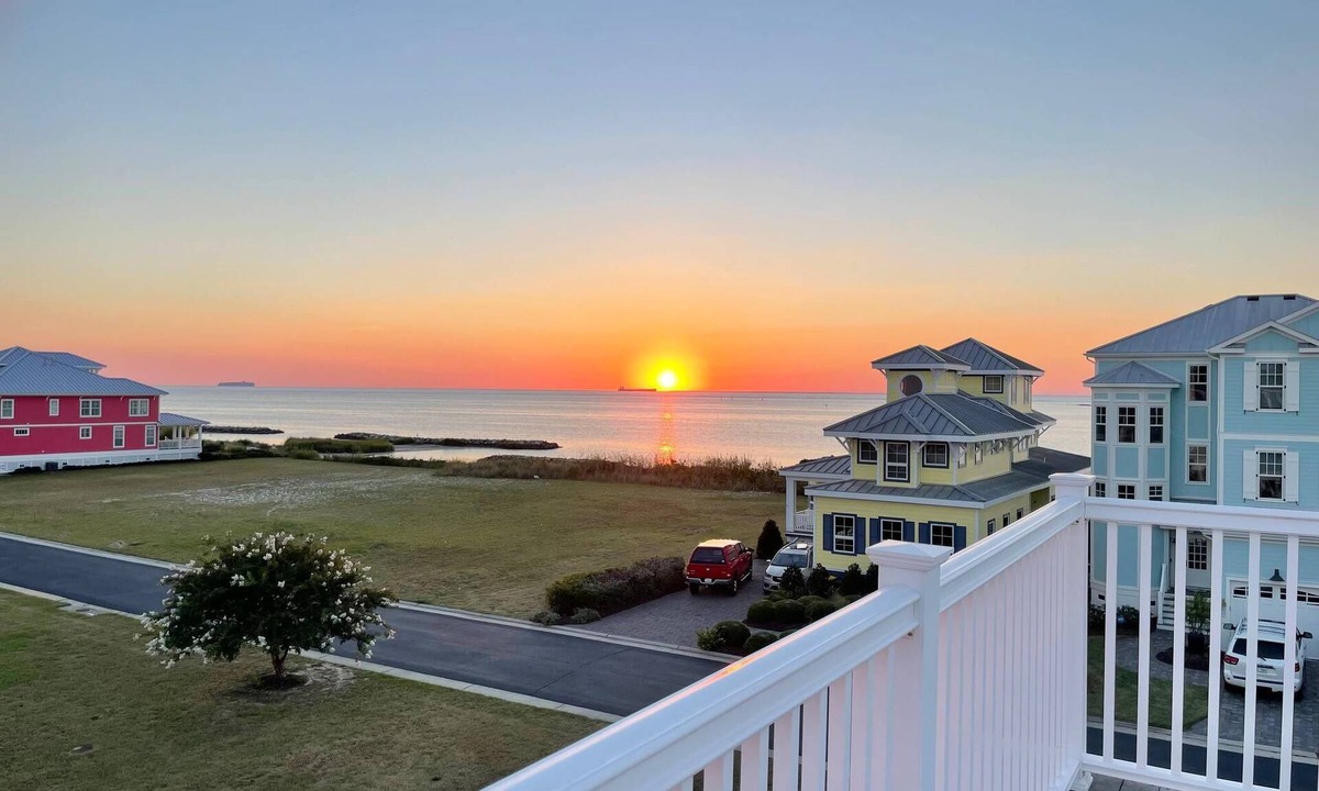 Cape Charles House | The Pelican - Chesapeake Properties