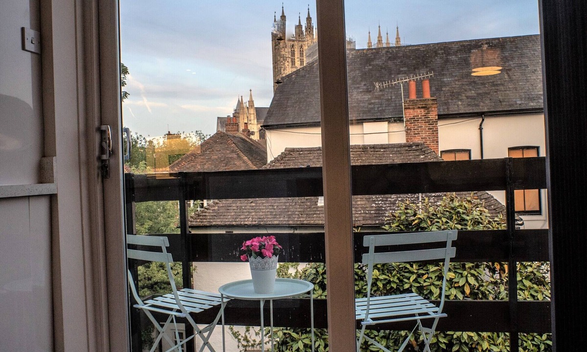 The King's Mile Apartment | The Penthouse