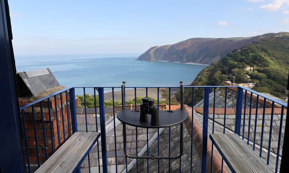 Lynton Apartment | The Penthouse Lynmouth Bay