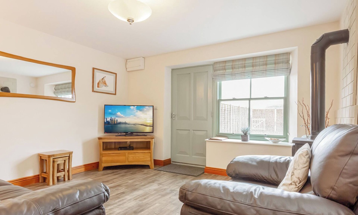 Silverdale Cottage | The Pepperpot - UK49156