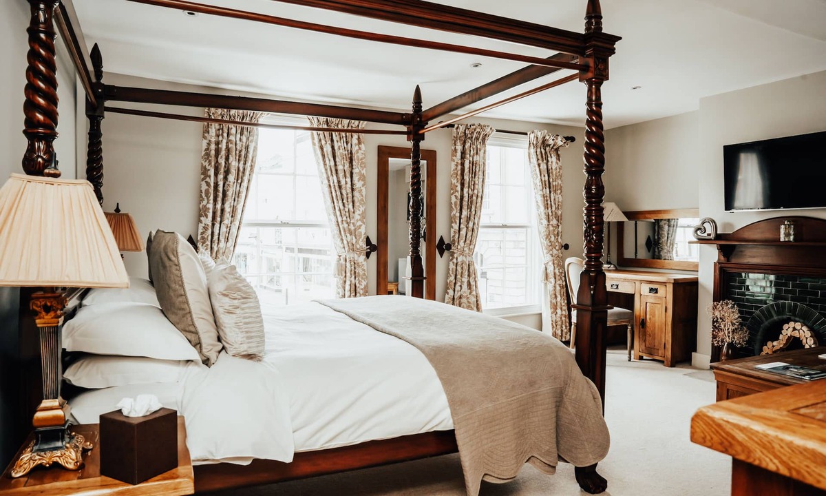 Devizes Hotel | The Peppermill