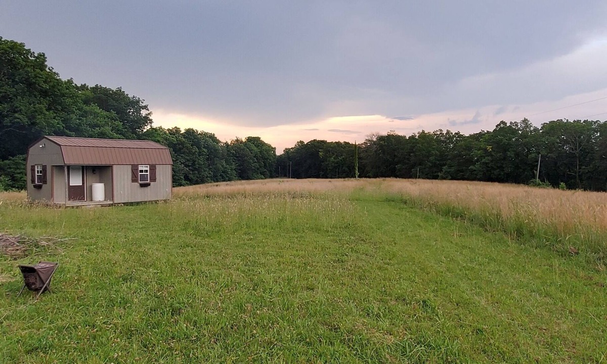 Dunlap Cabin | The Perch at Bird Fork Farm