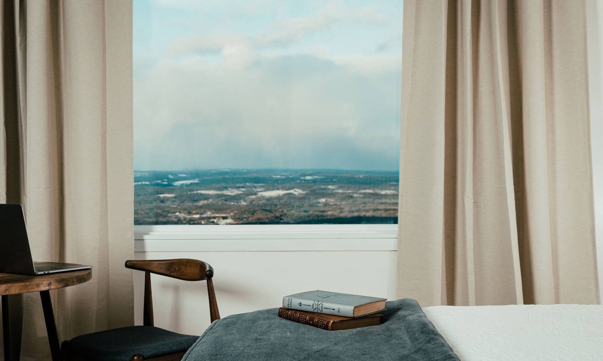 East Windham Hotel | The Perch Hotel