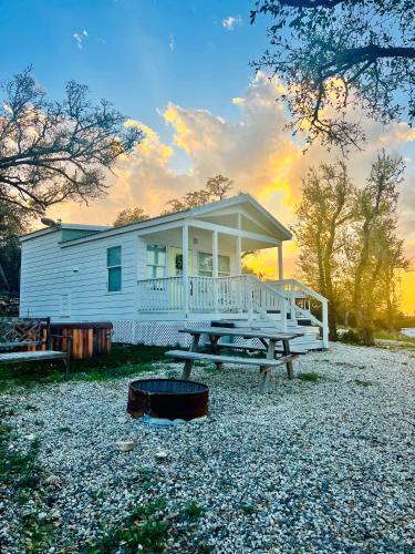 Spring Branch House | The Perch- Texas Tiny Haus with amazing views