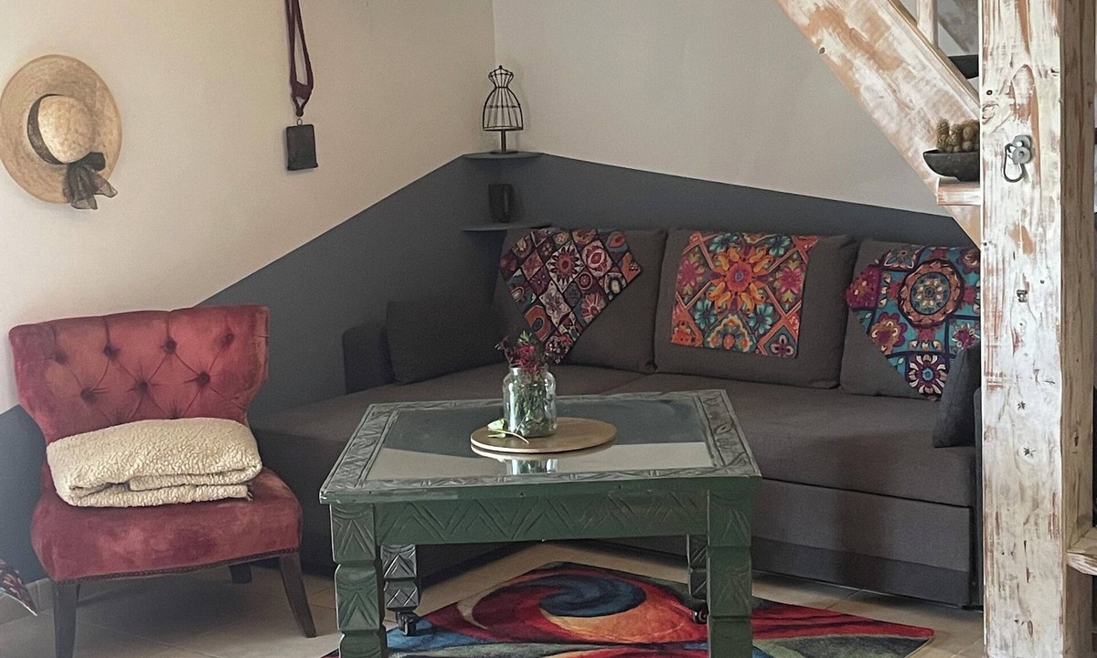 Ganges Apartment | The perched cocoon!