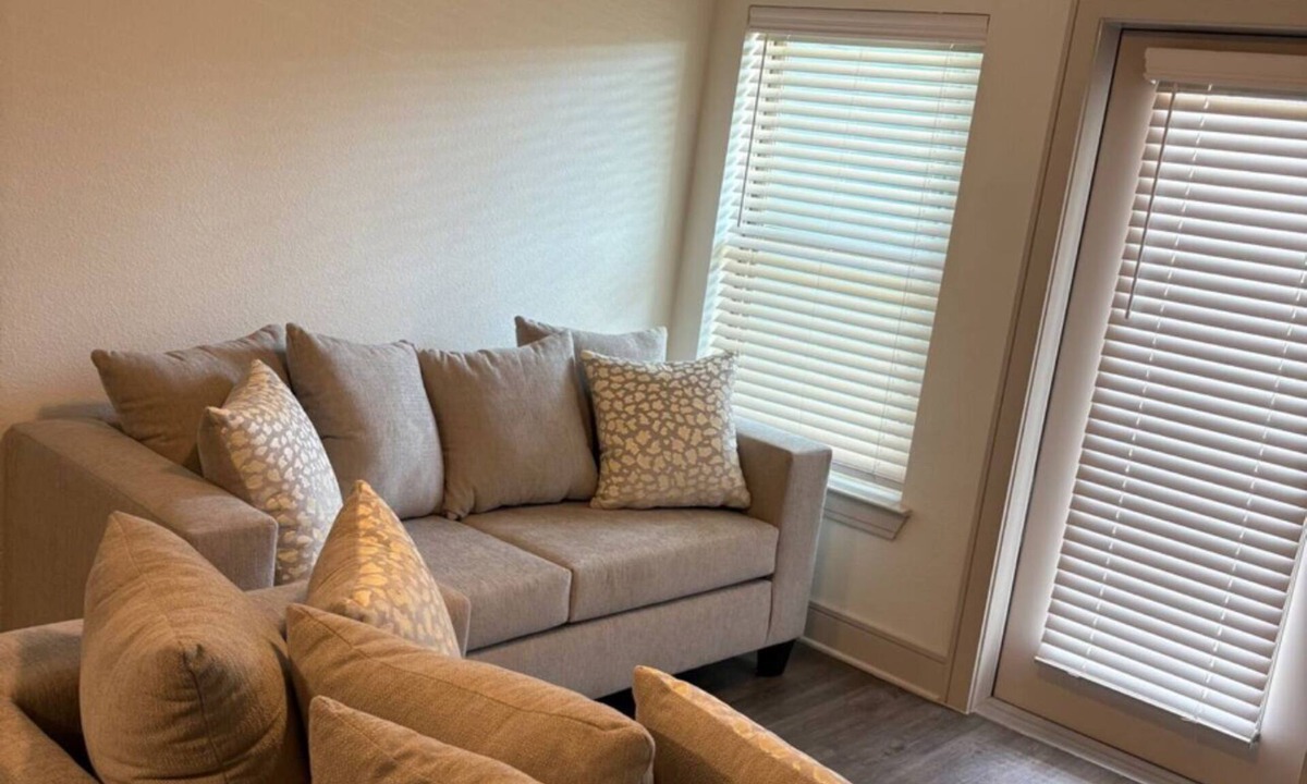 George Bush Park/Eldridge Apartment | The Perfect Escape apartment with AC, WiFi in delightful Richmond