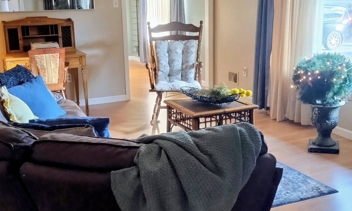 Aiken House | The Perfect Gem