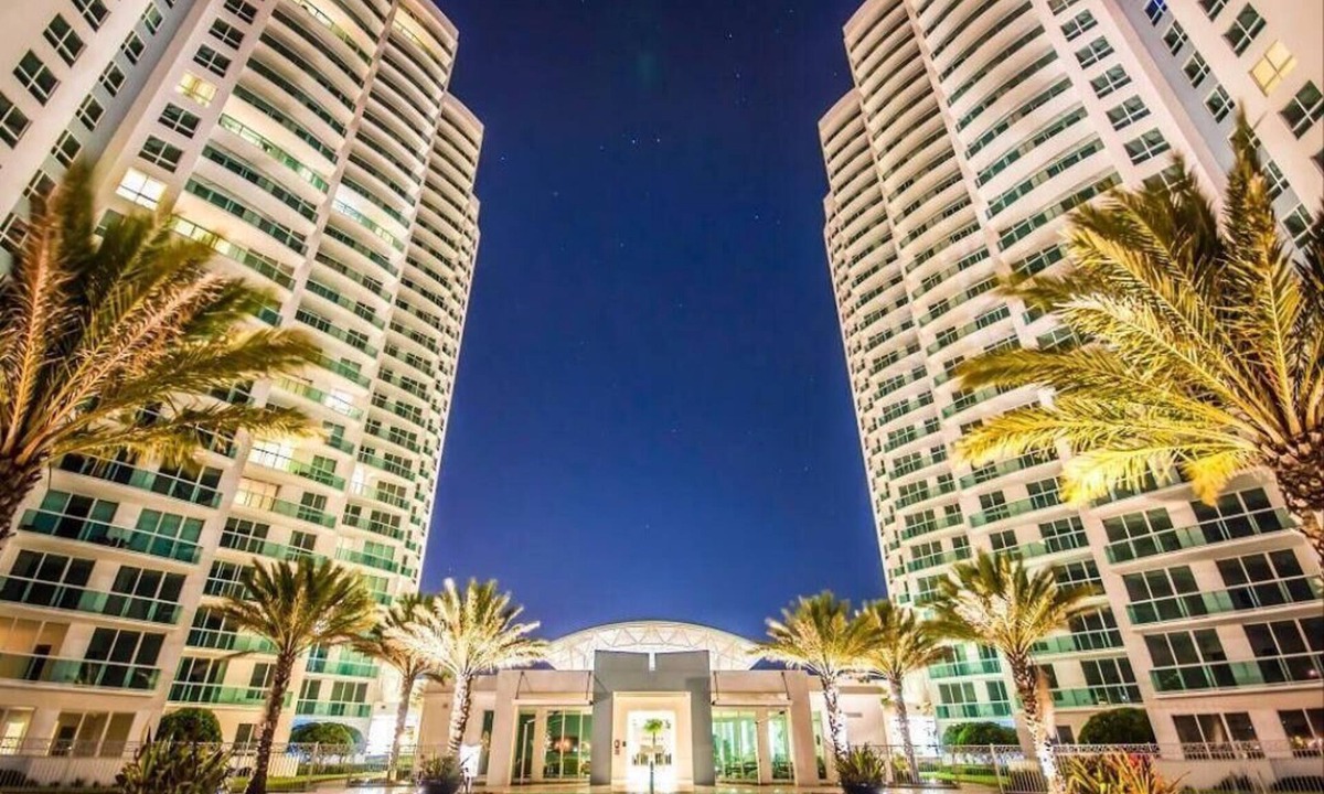 Kingston Condo | The perfect waterfront property