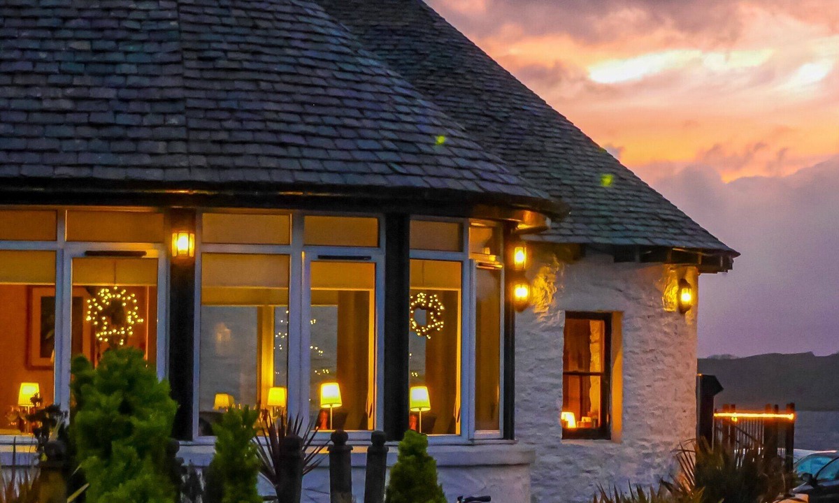 Port Appin Hotel | The Pierhouse Hotel