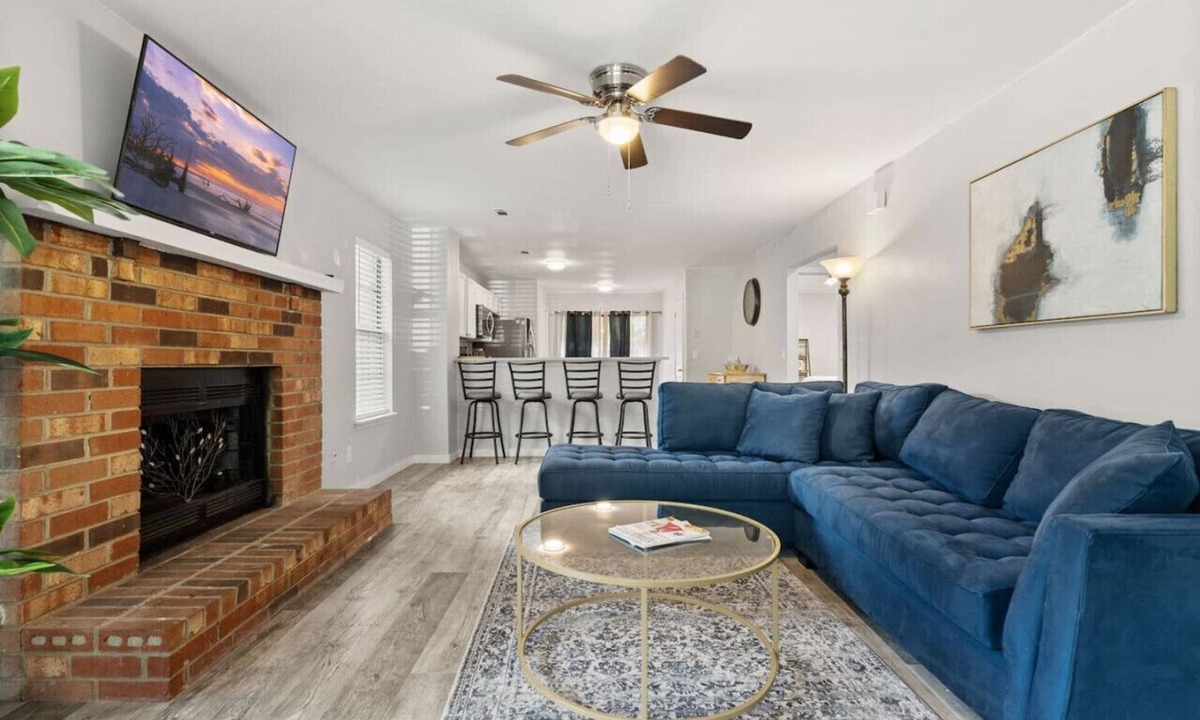 Ladson Apartment | The Pine Grove Retreat