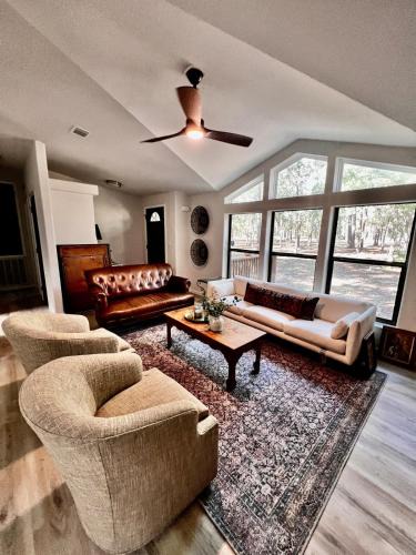 Circle D-KC Estates House | The Pine Tree Palace