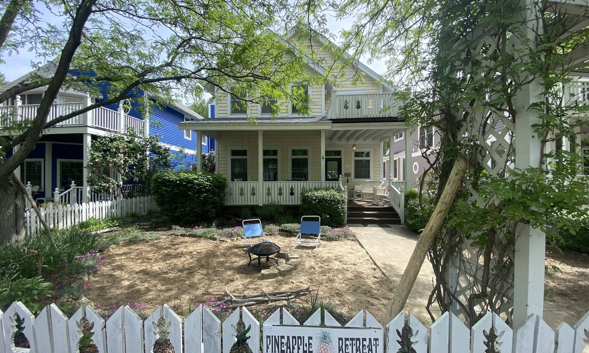 Michigan City House | The Pineapple Retreat