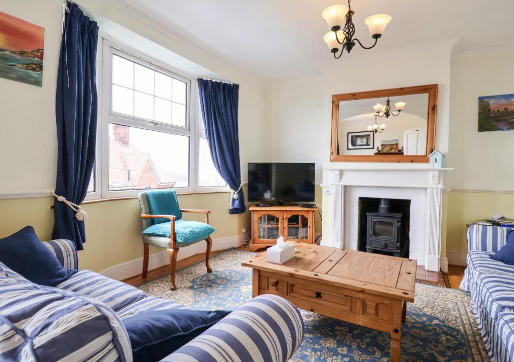 Felixstowe House | The Pink House