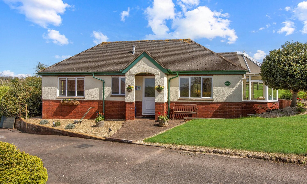 Old Cleeve Cottage | The Pippins, Old Cleeve