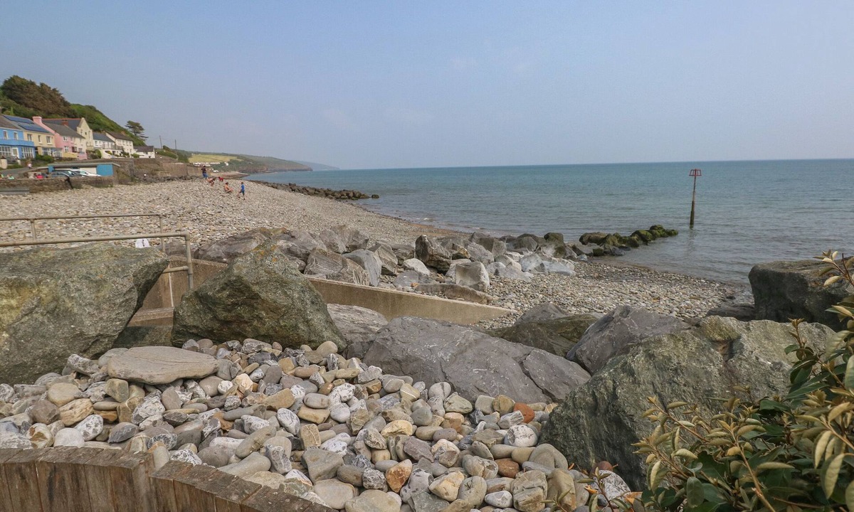 Amroth House | The Pirate