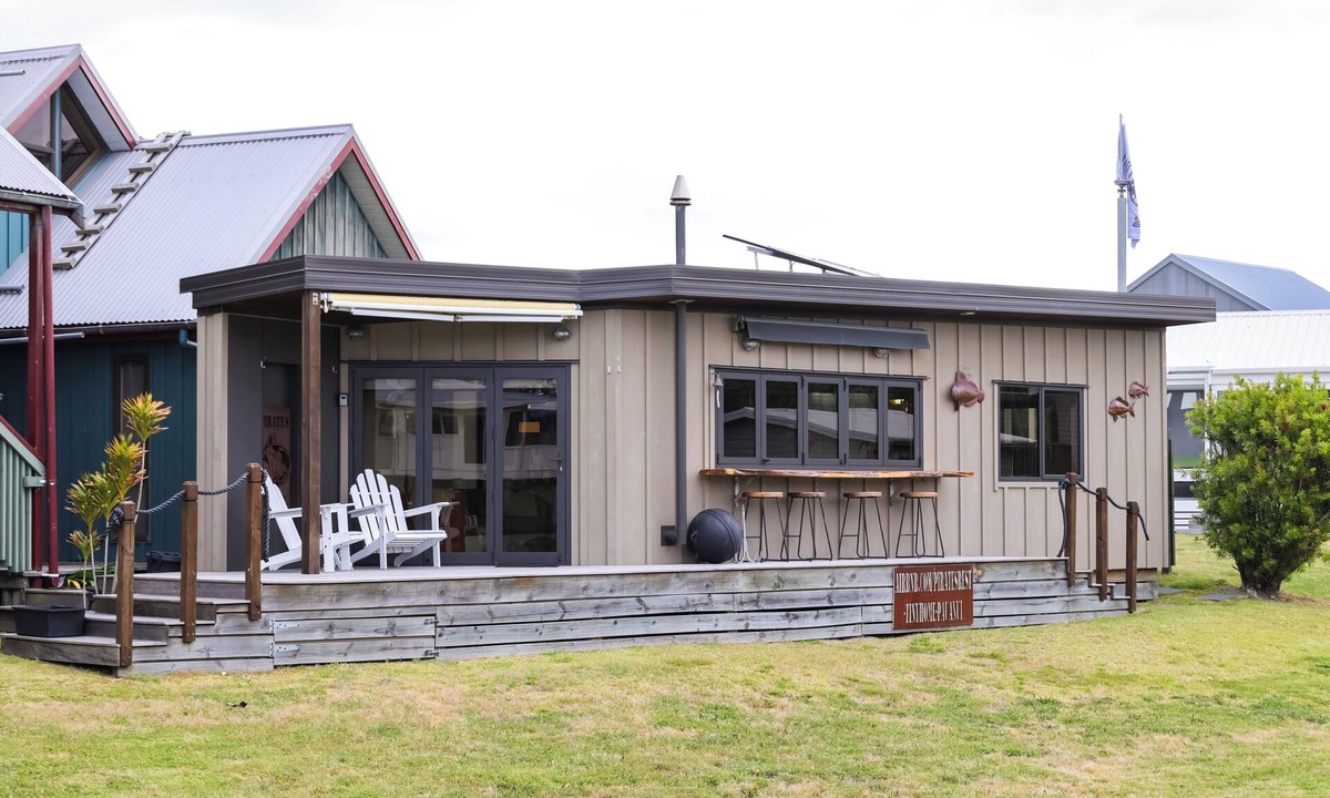 Pauanui House | The Pirate's Rest, a tiny home by the beach.