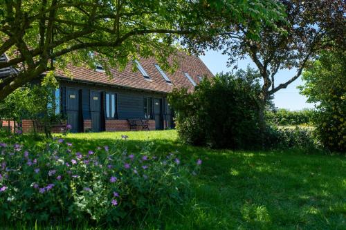 Stalisfield Hotel | The Plough Inn