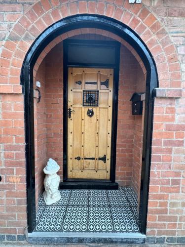 Melton Mowbray House | The Plum Tree - 5 luxury modern bedrooms