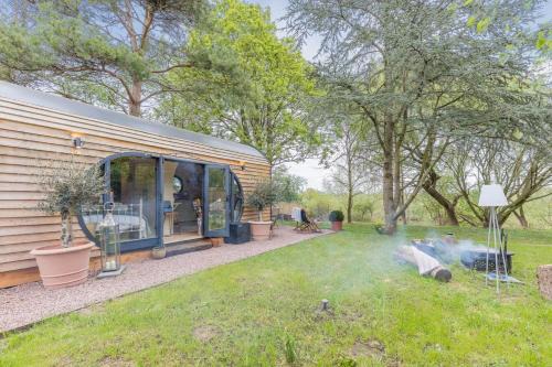 Severn Stoke House | The Pod - Riverside Retreat