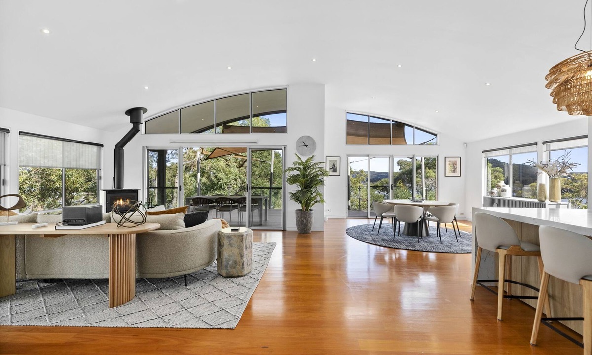 Daleys Point House | The Point by Coast Hosting