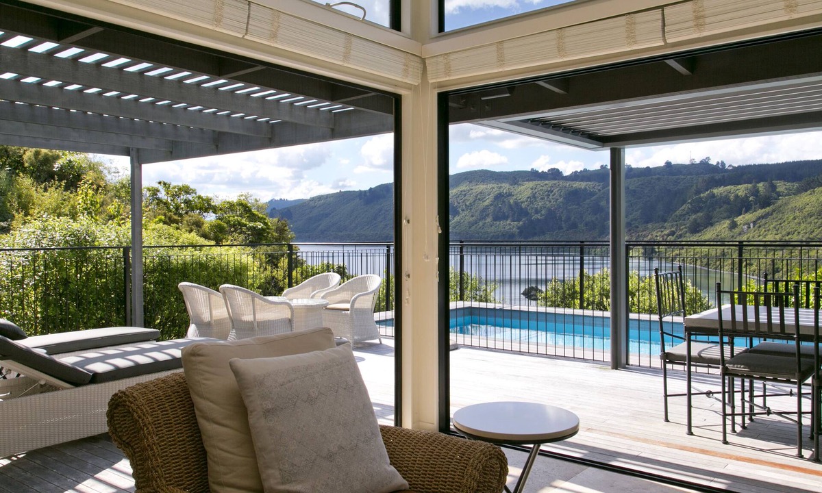 Acacia Bay Cabin | The Point Villas