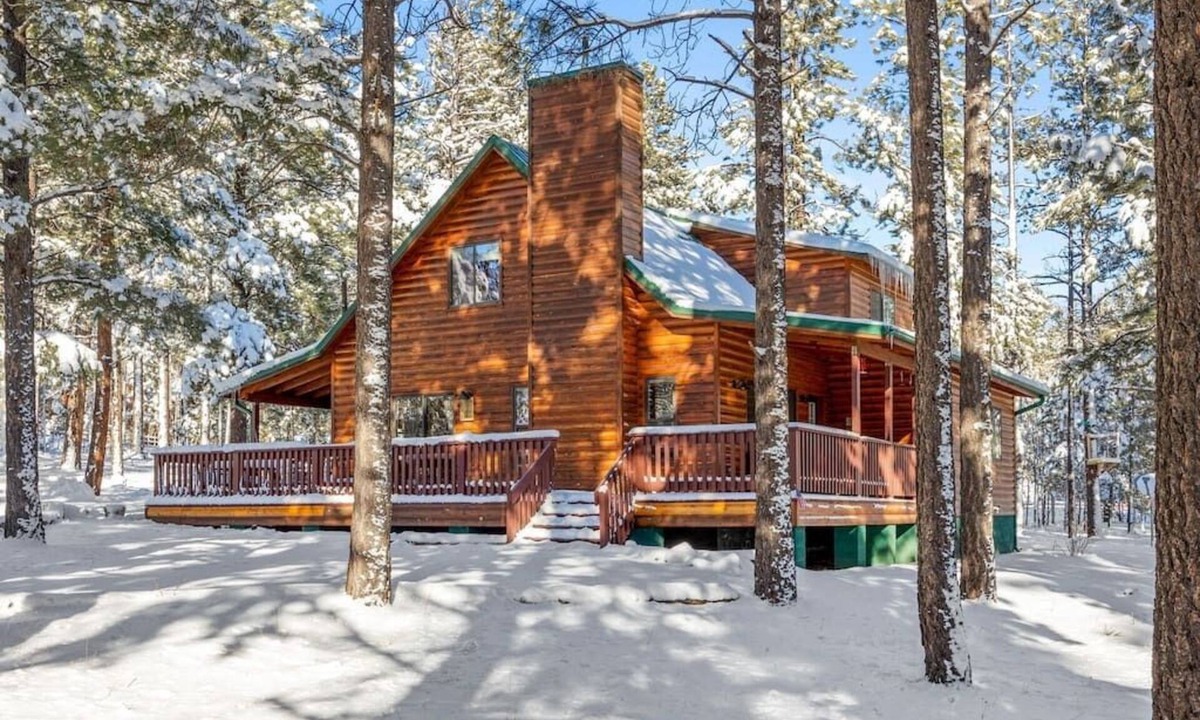 Greer Cabin | The Ponderosa Cabin