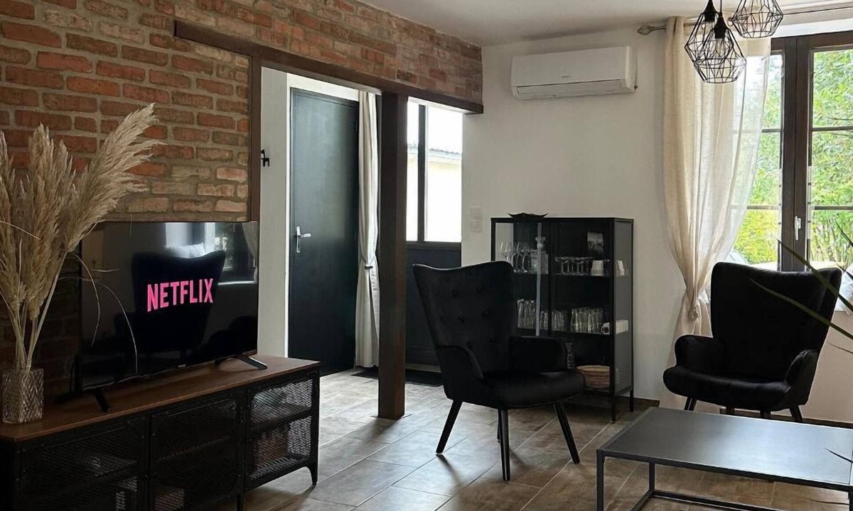 Meusnes House | The Postcard - ZooBeauval/Châteaux de la Loire