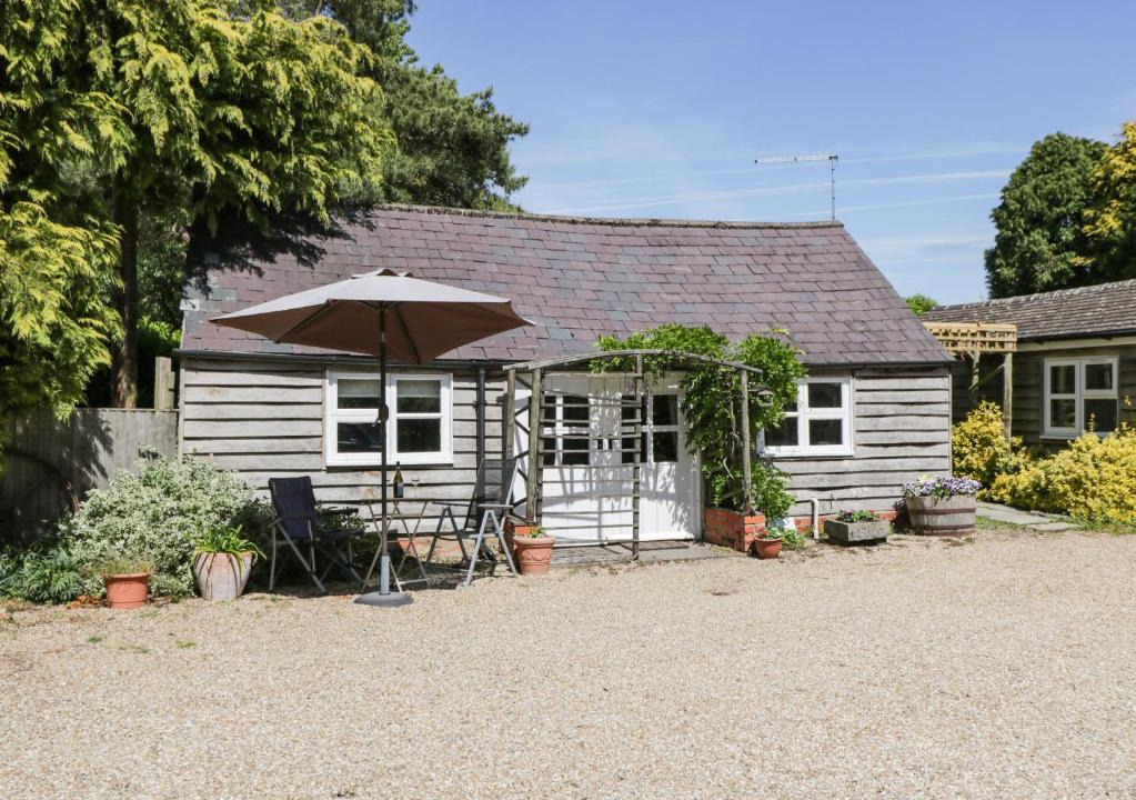 Urchfont House | The Pottery