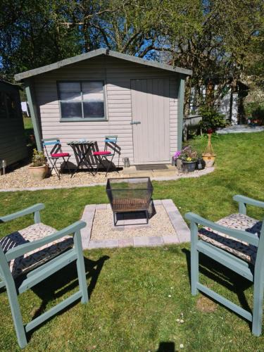 The Pelhams Other | The Potting Shed