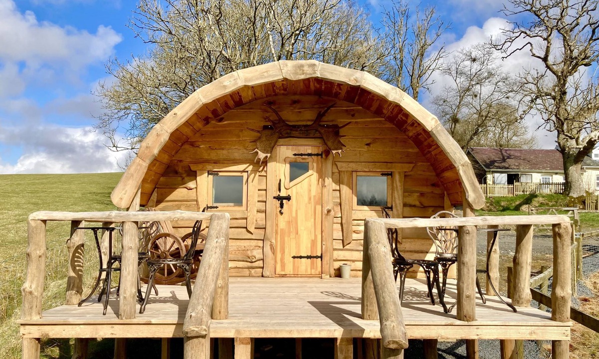 Bontnewydd Cabin | The Prancing Moose