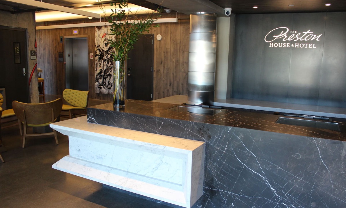 Riverhead Hotel | The Preston House & Hotel