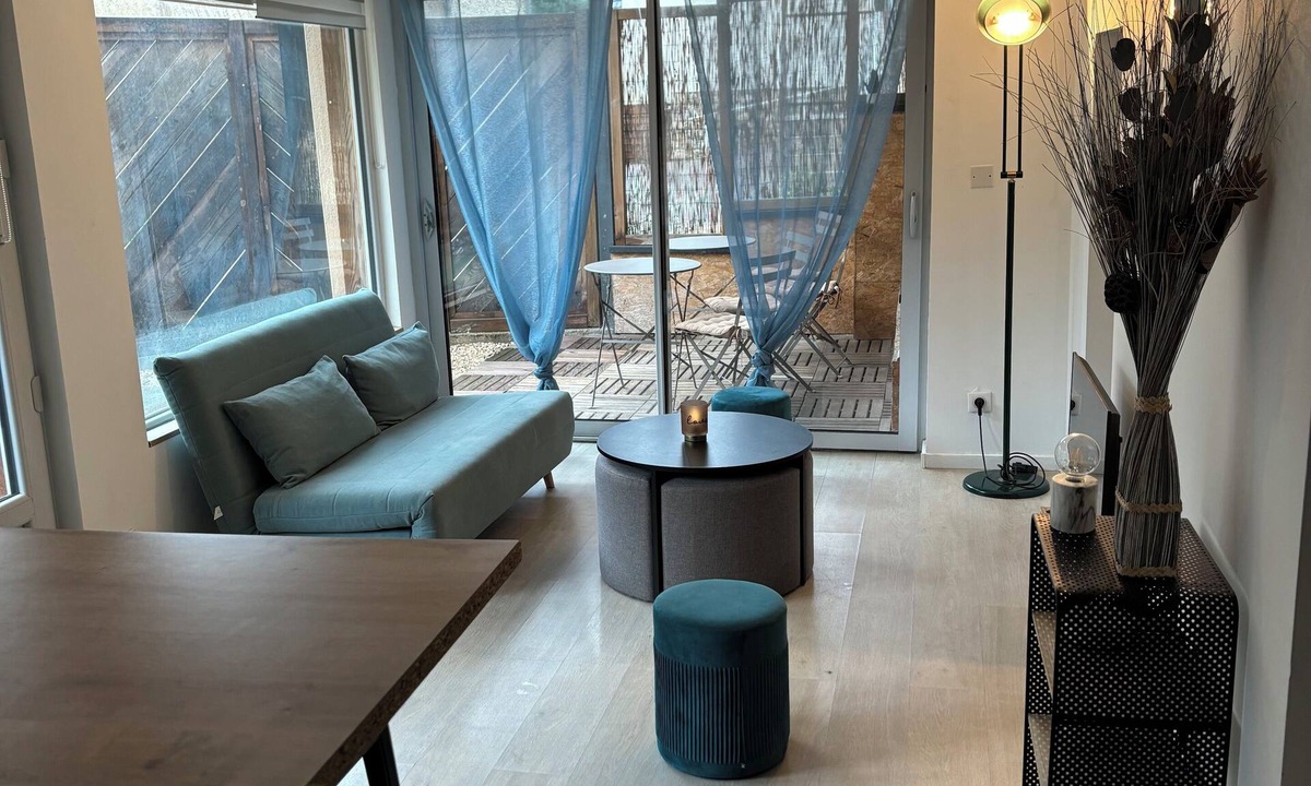 Brive-la-Gaillarde Apartment | The pretty atypical Brivistes homes