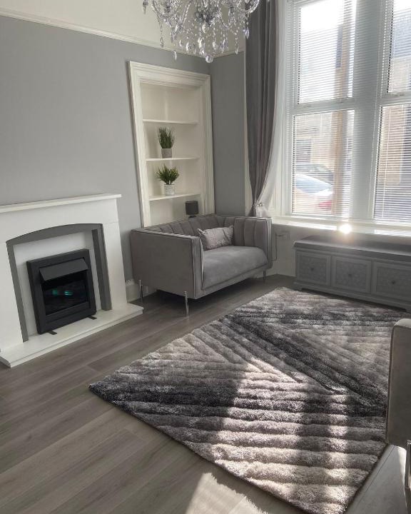 Helensburgh Apartment | The Princess Flat, Helensburgh.