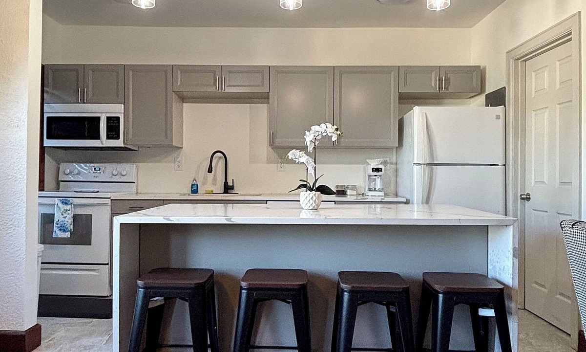 Dayton Condo | The Princeton Suite